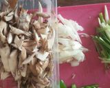 Foto langkah ke 1 dari resep Tumis duo J (Jamur & Jagung).