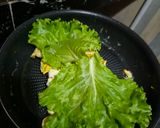 Foto langkah ke 6 dari resep Egg Sandwich.