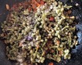 A picture of step 4 of Chingri Pui Metuli (Malabar Spinach Seeds Curry with Prawns).