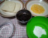 Foto langkah ke 1 dari resep Roti goreng isi coklat.