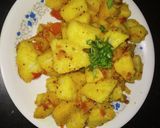 A picture of step 5 of Masala idli.