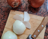 Foto del paso 1 de la receta: Hummus de garbanzos de lata con cebolla caramelizada sin azúcar 🧅🧅