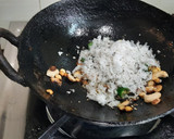 தேங்காய் நட்ஸ் சாதம் (Thenkai nuts satham recipe in tamil) ரெசிபி ஸ்டேப் 3 புகைப்படம்