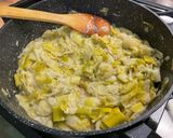 Une image de l'étape 13 de Fondue de poireaux à l'ail, oignon, crème et épices.
