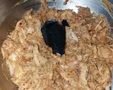 A picture of step 2 of Colourful chicken pie.