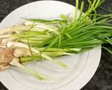 A picture of step 1 of Green Garlic Pakoda.