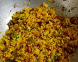 A picture of step 5 of Capsicum Poha.