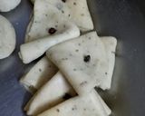 A picture of step 6 of Long nimki.