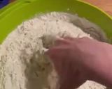 A picture of step 3 of Sourdough pizza.