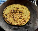 A picture of step 2 of Bajra Rotlo.