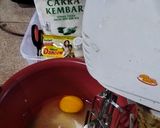 Foto langkah ke 3 dari resep Brownies Kering Topping Variasi.