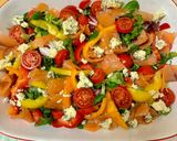 A picture of step 3 of Salad with smoked salmon.
