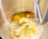 Foto del paso 3 de la receta: Pastel con crema, manzanas y nueces (Cake with cream, apples and nuts)
