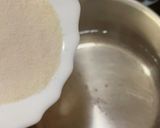 Foto del paso 3 de la receta: Vasitos de Gelatina sabor Maracuyá con Uvas 🍇