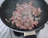รูปขั้นตอนการทำที่ 1 ของ ผัดกะเพรากุ้ง🦐&หมู🐷
