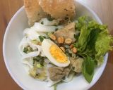 A picture of step 5 of Quang-Style Chicken Noodles.
