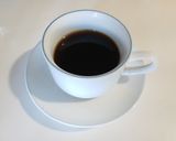 Foto del paso 4 de la receta: Café criollo colado en colador de tela