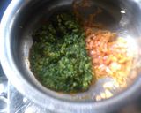A picture of step 3 of Punjabi Malai Palak.