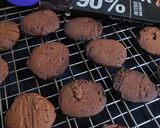 A picture of step 5 of Chocolate orange Sable cookies.