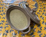 Une image de l'étape 11 de Sauce salade épicée à l'oignon rouge et persil.