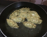 Foto langkah ke 4 dari resep Simple Gyoza ala fe.