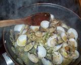 Foto del paso 2 de la receta: Cardo con almejas