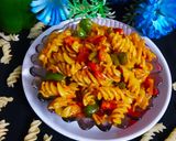 वेज पास्ता(veg pasta recipe in hindI) रेसिपी चरण 6 फोटो