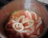 Foto del paso 5 de la receta: Calamares en salsa con papas cocidas