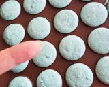 Foto del paso 5 de la receta: Macarons con merengue francés 🇨🇵