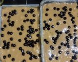 Foto langkah ke 12 dari resep Banana bread keju oles kukus.