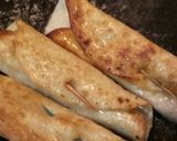 Foto del paso 4 de la receta: Flautas de carne deshebrada