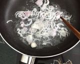 Hình bước làm 3 của món Mì xào