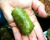 Foto del paso 13 de la receta: Rulos de carne de ternera en hojas de parra