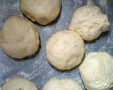 Foto langkah ke 4 dari resep Donat tanpa telur.