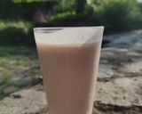 Φωτογραφία βήματος 2 της συνταγής Smoothie με γιαούρτι και φράουλα