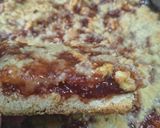 Foto del paso 4 de la receta: Tarta de mermelada de frutilla y crumble 🍓