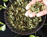 होममेड कसूरी मेथी की विधि (Homemade kasuri methi ki vidhi recipe in Hindi) रेसिपी चरण 5 फोटो