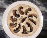 Foto del paso 8 de la receta: Pizza bianca con hongos salteados