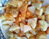 A picture of step 4 of Custard Trifle.