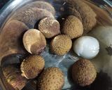 A picture of step 1 of Lychee lemonade.