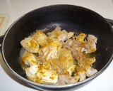 Foto del paso 2 de la receta: Pollo del cocido con especias picantes