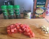 Foto del paso 1 de la receta: Champis rehogados con tomate