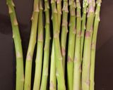 A picture of step 1 of My tasty Asparagus 💖.