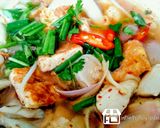 รูปขั้นตอนการทำที่ 8 ของ ต้มแซ่บอกไก่กับไข่เจียวเห็ด