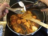 อกไก่ผัดน้ำพริกเผา อร่อยไม่แพ้ผัดกะเพรา แต่เราไม่ค่อยได้นึกถึง