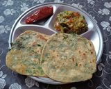 A picture of step 4 of Coriander leaves paratha.
