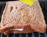 A picture of step 4 of Cucumber Mint grilled Sandwich.