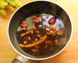 A picture of step 3 of Shaoxing Drunken Shrimp.