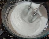 ট্রাই কালার মুজ কেক(tri colour mousse cake recipe in Bengali) রেসিপির ধাপ 1 ছবি