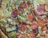 Foto del paso 2 de la receta: Tortilla de zapallito morrón cebolla y zanahoria